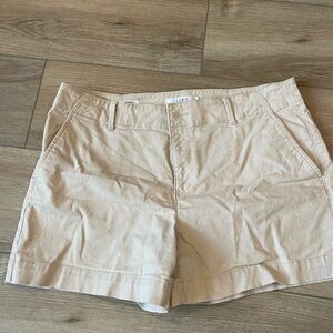Loft Chino Khaki The Monroe 4” Short EUC Size 10